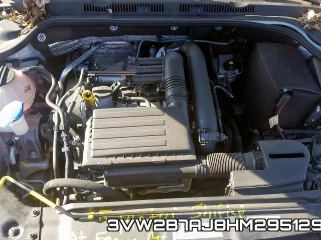 3VW2B7AJ8HM295129_7.webp