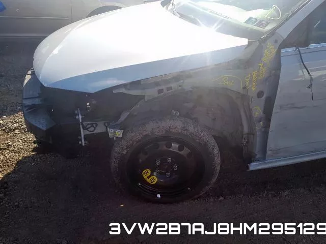 3VW2B7AJ8HM295129_9.webp