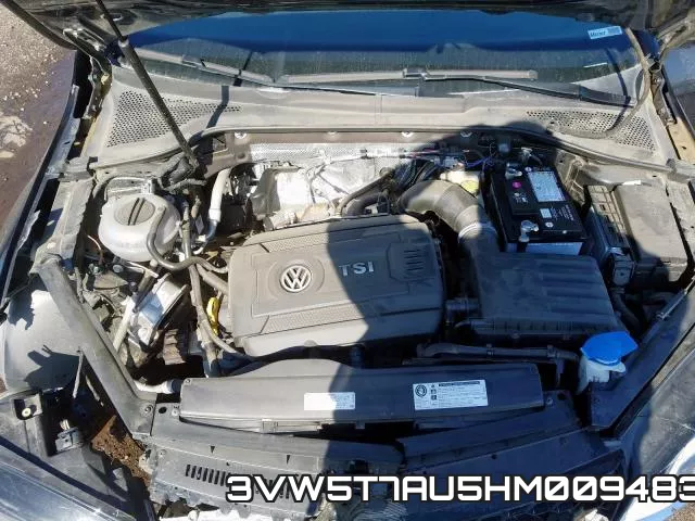 3VW5T7AU5HM009483_7.webp