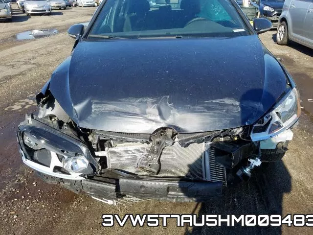 3VW5T7AU5HM009483_9.webp