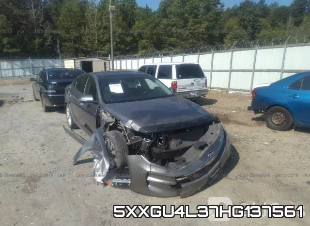 5XXGU4L37HG137561_6.webp