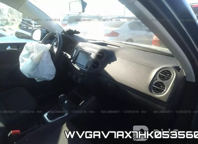 WVGAV7AX7HK053560_5.webp