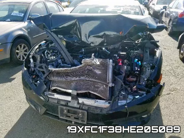 19XFC1F38HE205089_9.webp