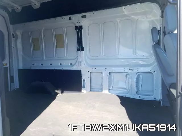 1FTBW2XM1JKA51914_6.webp