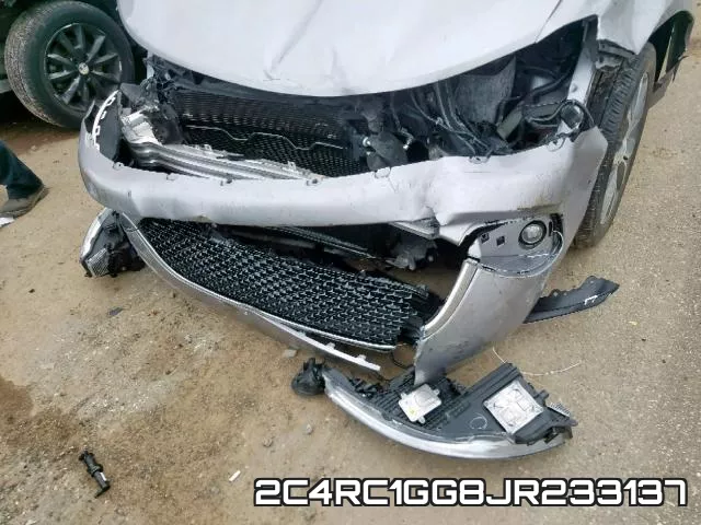 2C4RC1GG8JR233137_9.webp