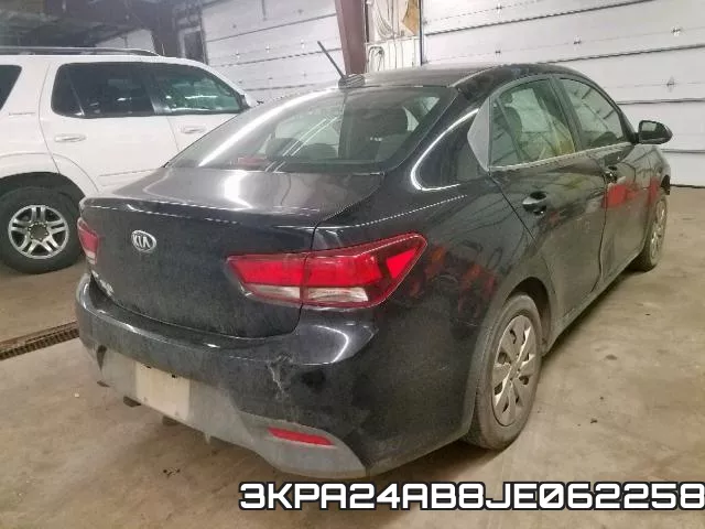 3KPA24AB8JE062258_4.webp