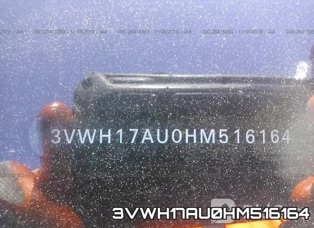 3VWH17AU0HM516164_9.webp