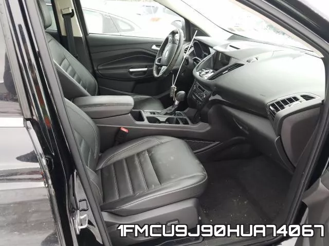 1FMCU9J90HUA74067_5.webp