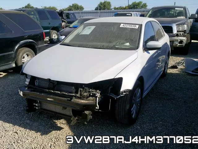3VW2B7AJ4HM377052_2.webp