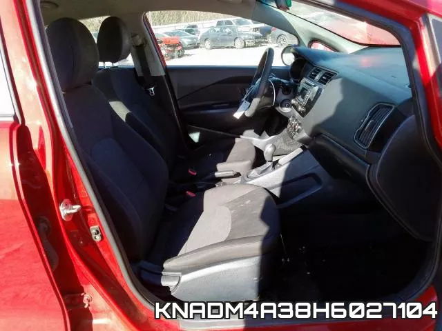 KNADM4A38H6027104_5.webp