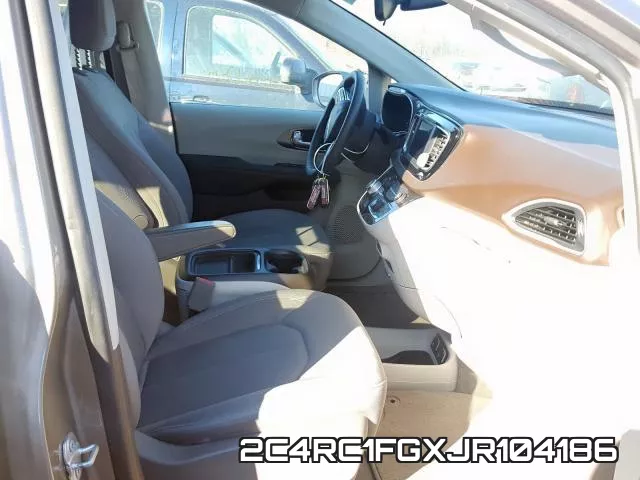 2C4RC1FGXJR104186_5.webp