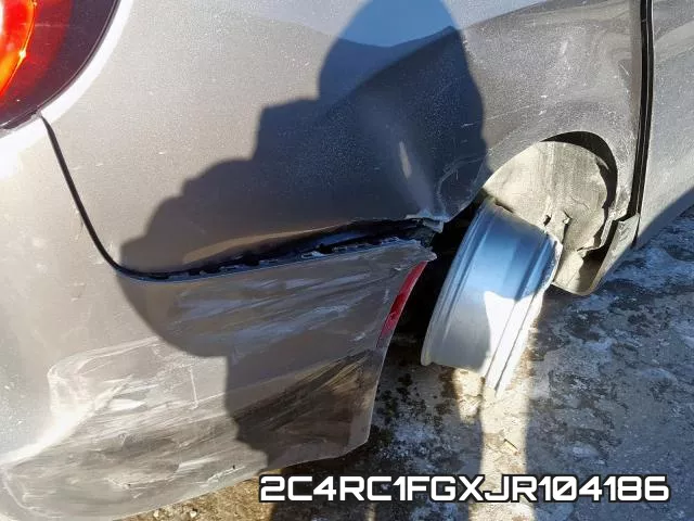 2C4RC1FGXJR104186_9.webp