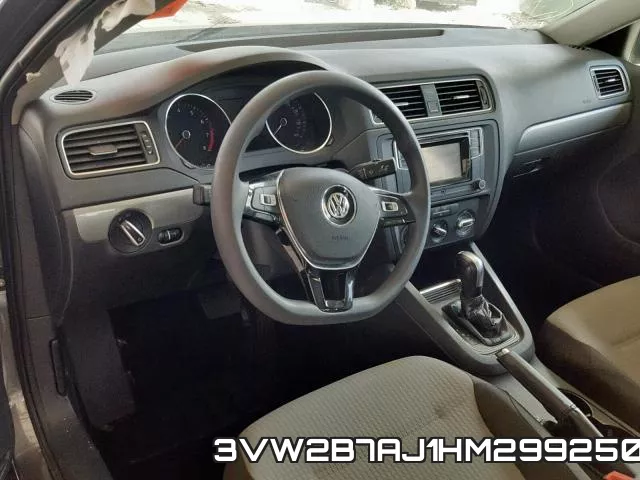 3VW2B7AJ1HM299250_9.webp