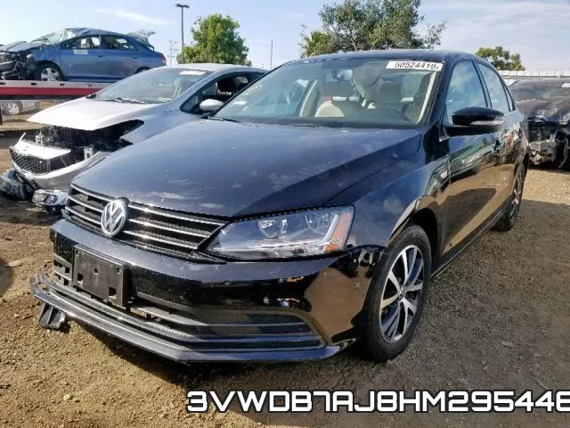 3VWDB7AJ8HM295446