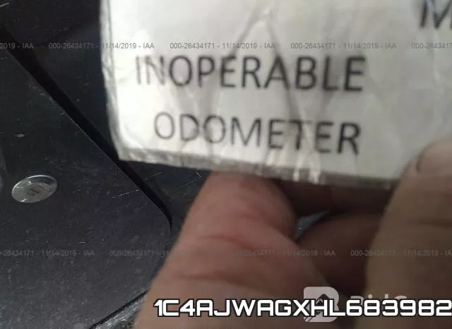 1C4AJWAGXHL683982_7.webp