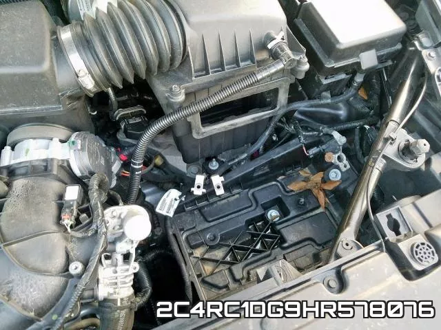2C4RC1DG9HR578076_9.webp