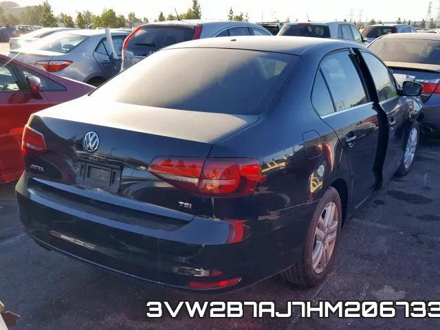 3VW2B7AJ7HM206733_4.webp
