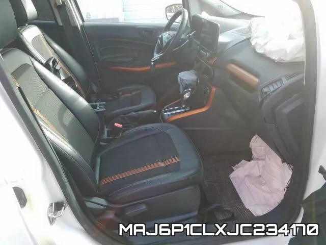 MAJ6P1CLXJC234170_5.webp