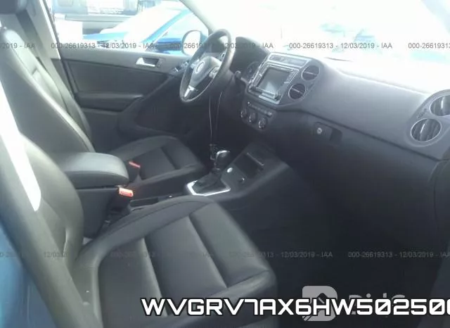 WVGRV7AX6HW502500_5.webp