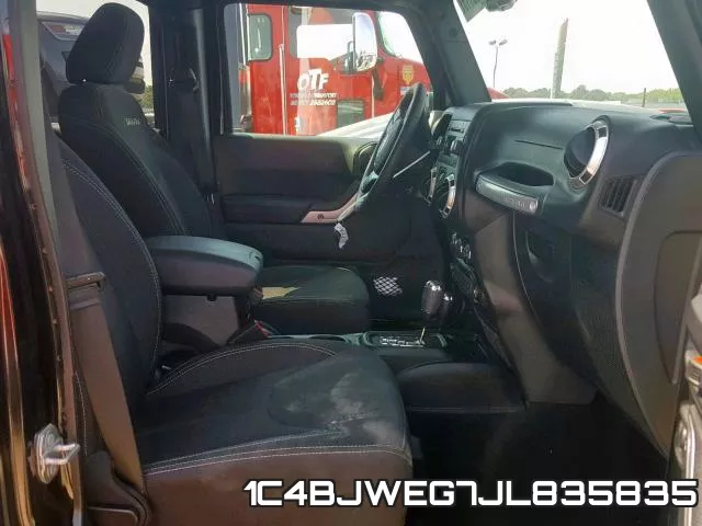 1C4BJWEG7JL835835_5.webp