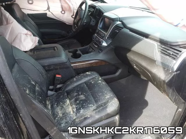 1GNSKHKC2KR176059_5.webp
