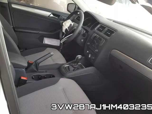 3VW2B7AJ1HM403235