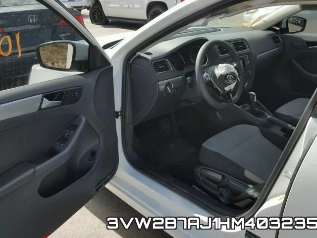3VW2B7AJ1HM403235_9.webp