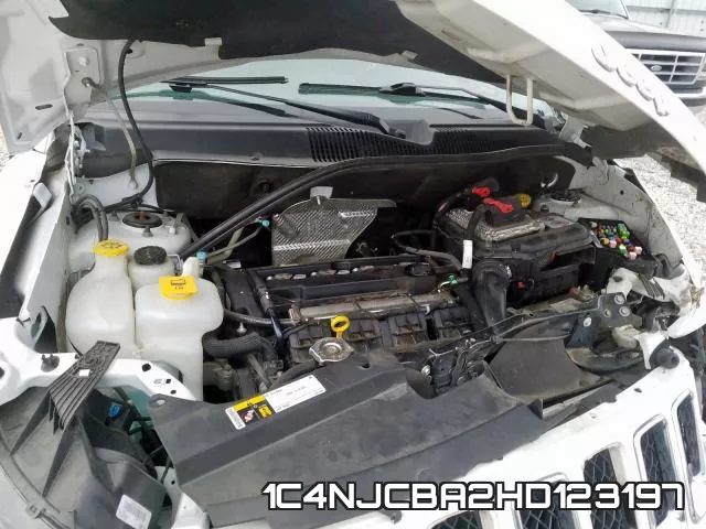 1C4NJCBA2HD123197