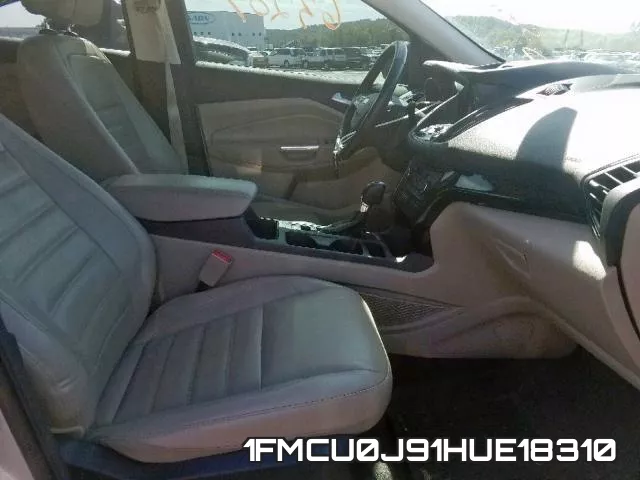 1FMCU0J91HUE18310_5.webp