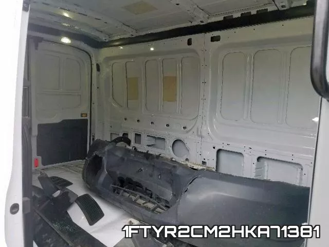 1FTYR2CM2HKA71381_6.webp