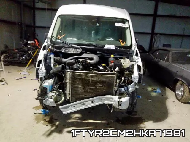1FTYR2CM2HKA71381_9.webp