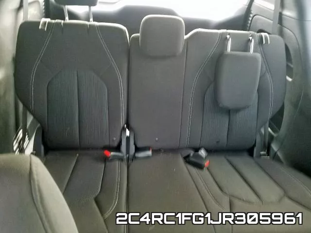 2C4RC1FG1JR305961_9.webp