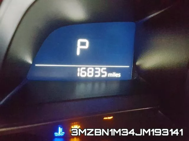 3MZBN1M34JM193141_8.webp