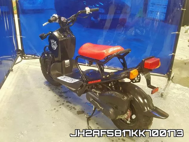 JH2AF5817KK700173_3.webp