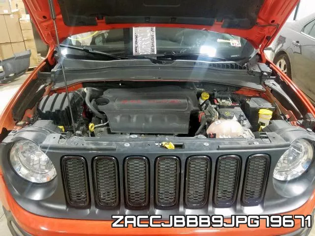 ZACCJBBB9JPG79671_7.webp