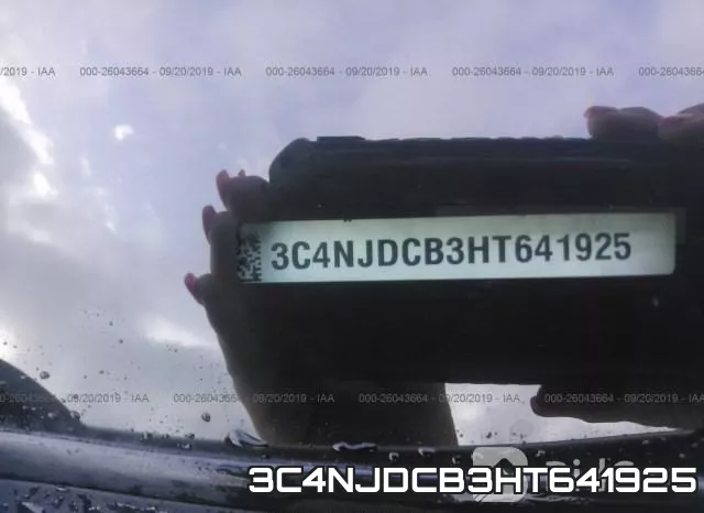3C4NJDCB3HT641925_9.webp