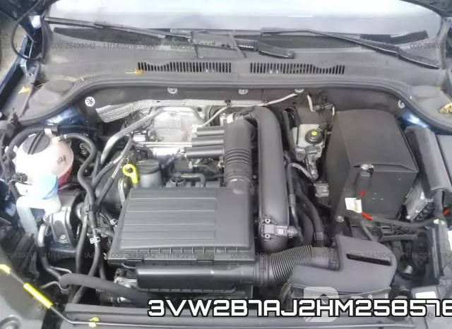 3VW2B7AJ2HM258576_10.webp