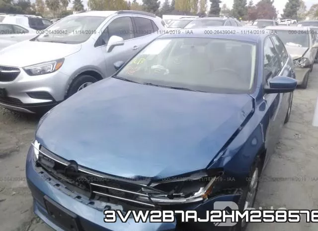 3VW2B7AJ2HM258576_2.webp