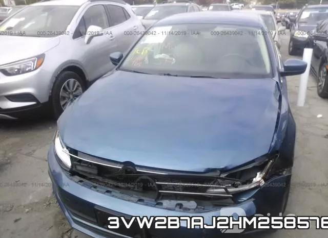 3VW2B7AJ2HM258576_6.webp
