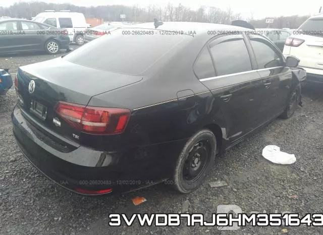 3VWDB7AJ6HM351643_4.webp