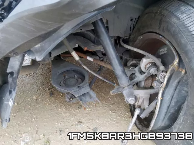 1FM5K8AR3HGB93738_9.webp