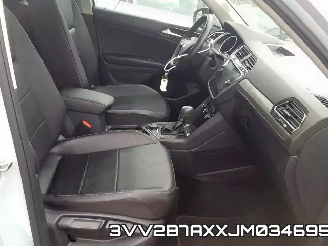 3VV2B7AXXJM034695_5.webp