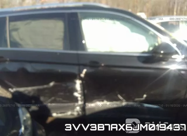 3VV3B7AX6JM019437_6.webp
