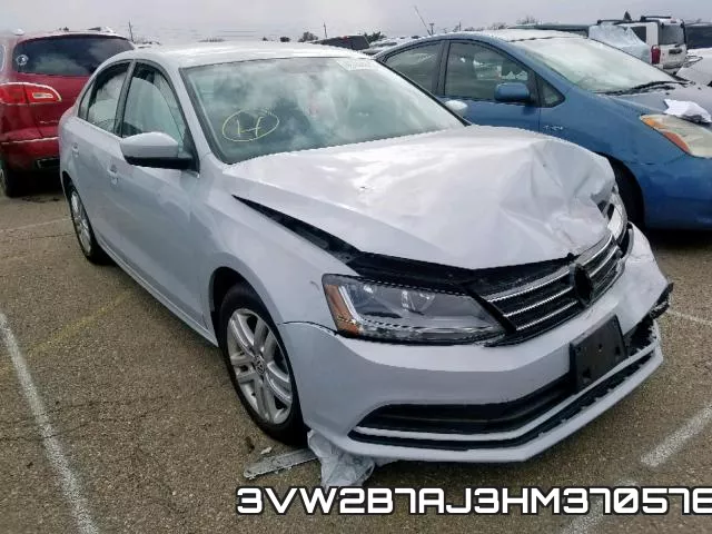 3VW2B7AJ3HM370576_1.webp