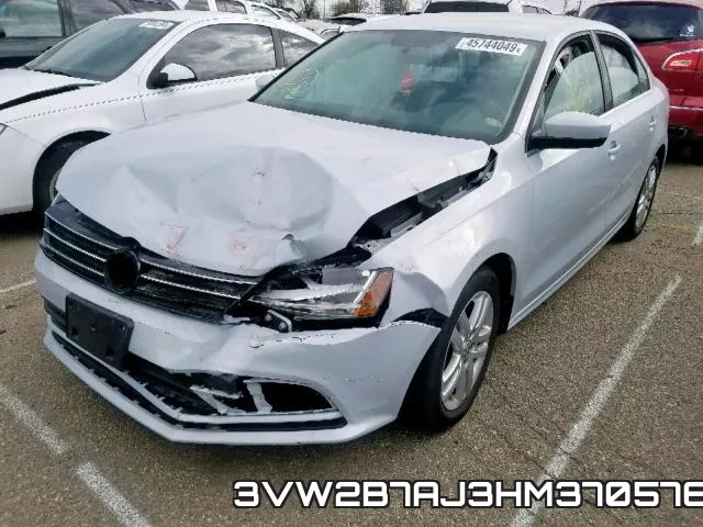 3VW2B7AJ3HM370576_2.webp