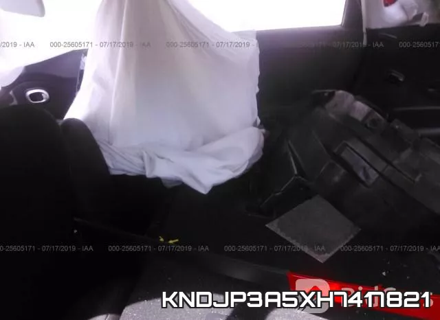KNDJP3A5XH7417821