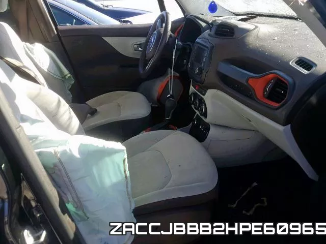 ZACCJBBB2HPE60965_5.webp