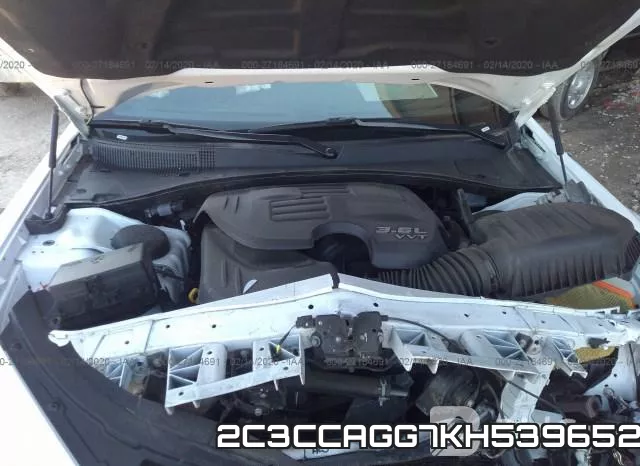 2C3CCAGG7KH539652_10.webp