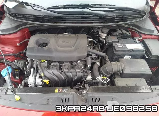 3KPA24AB1JE098258_10.webp