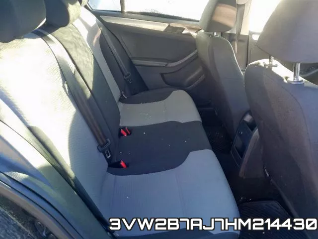 3VW2B7AJ7HM214430_6.webp